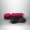 Rechargeable Mini Wand – kompakt, újratölthető vibrációs masszírozó (Azalea Red)