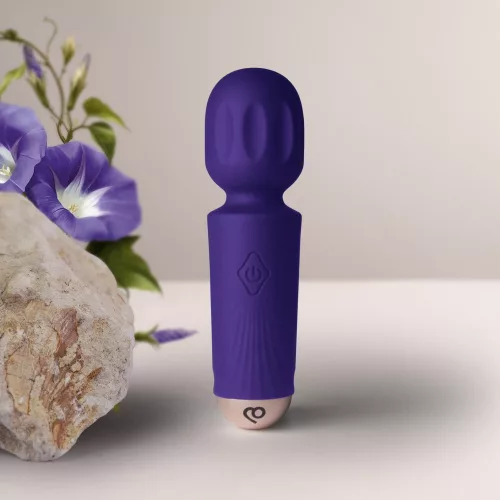 Rechargeable Mini Wand – kompakt, újratölthető vibrációs masszírozó (Violet Dream)